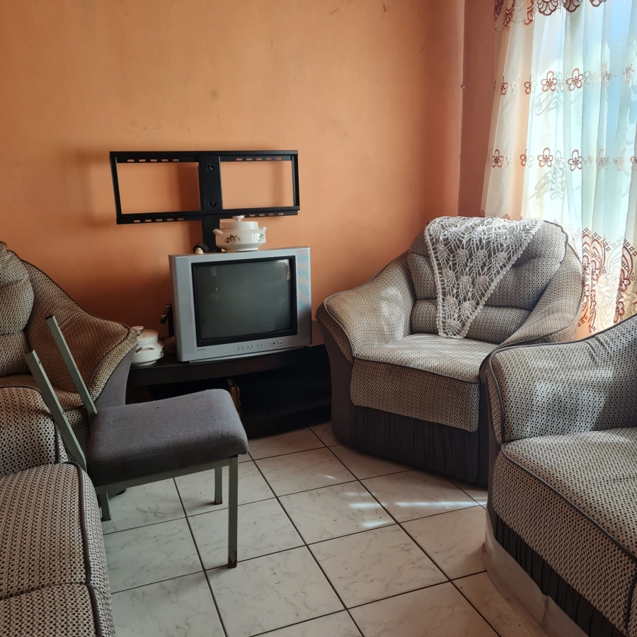 2 Bedroom Property for Sale in Mdantsane Nu 11 Eastern Cape